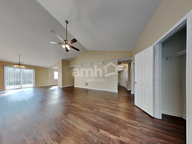 Building Photo - 8421 Country Meadows Drive