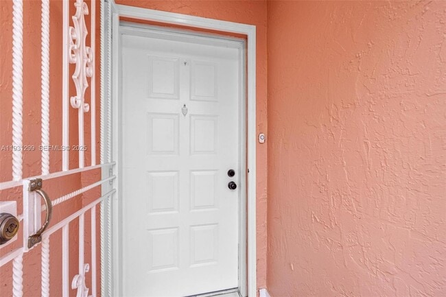 Foto del edificio - 12450 NW 7th Ln