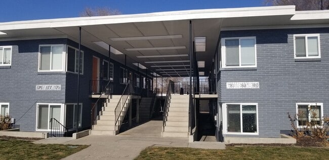 1 Bedroom Salt Lake Condo Available - 1 Bedroom Salt Lake Condo  Available