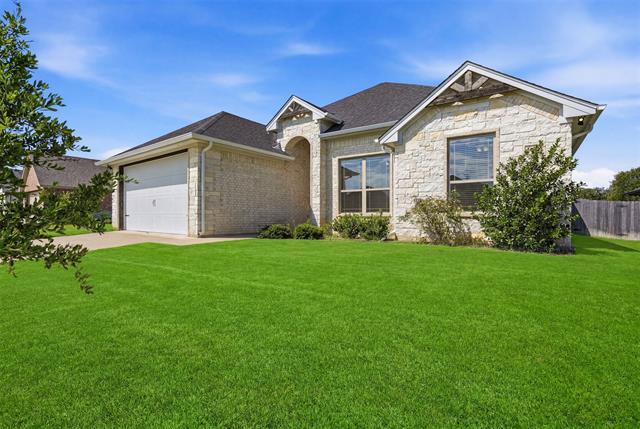 Building Photo - 3316 Windcrest Dr