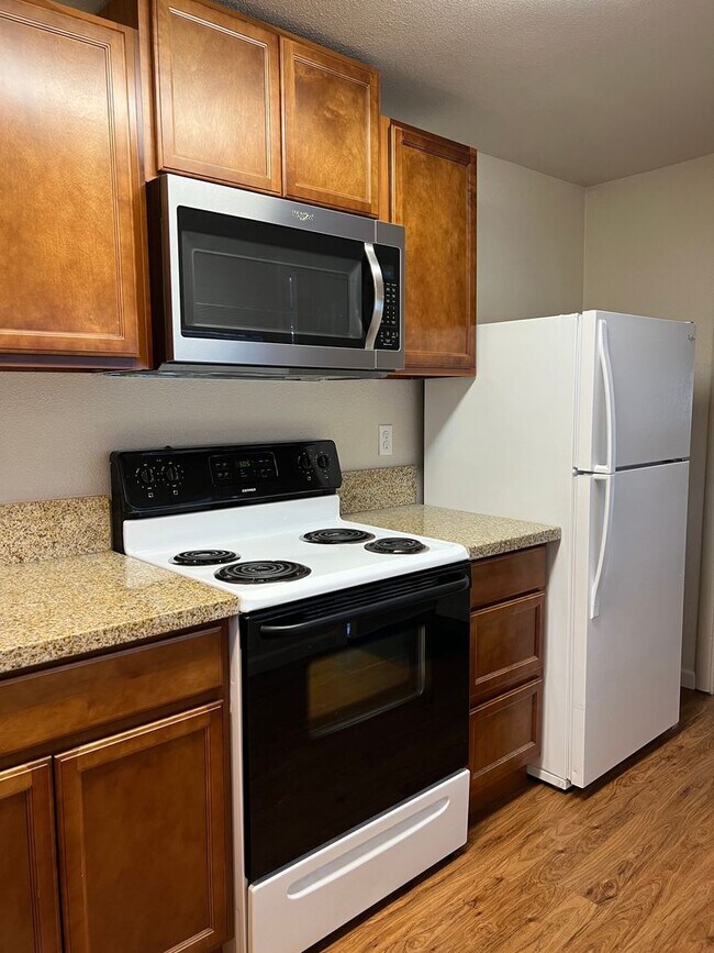 Foto del edificio - 313-315 Cherry Street