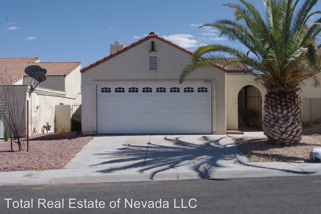 Foto principal - 8233 Willeta Ave