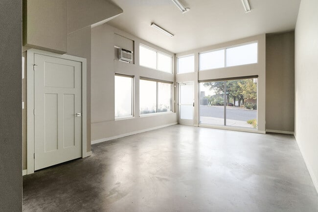 Photo - 1626 E Yesler Way Townhome