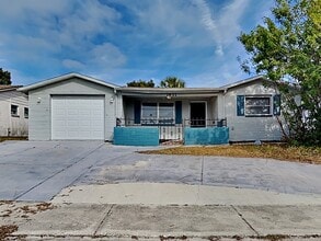 Building Photo - 7431 San Moritz Dr