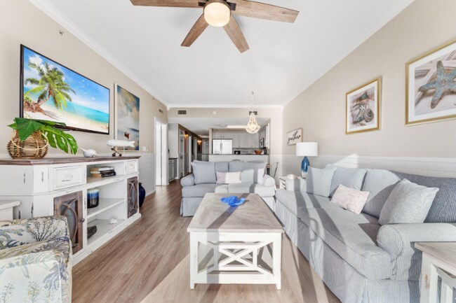 Foto del edificio - 15817 Front Beach Rd