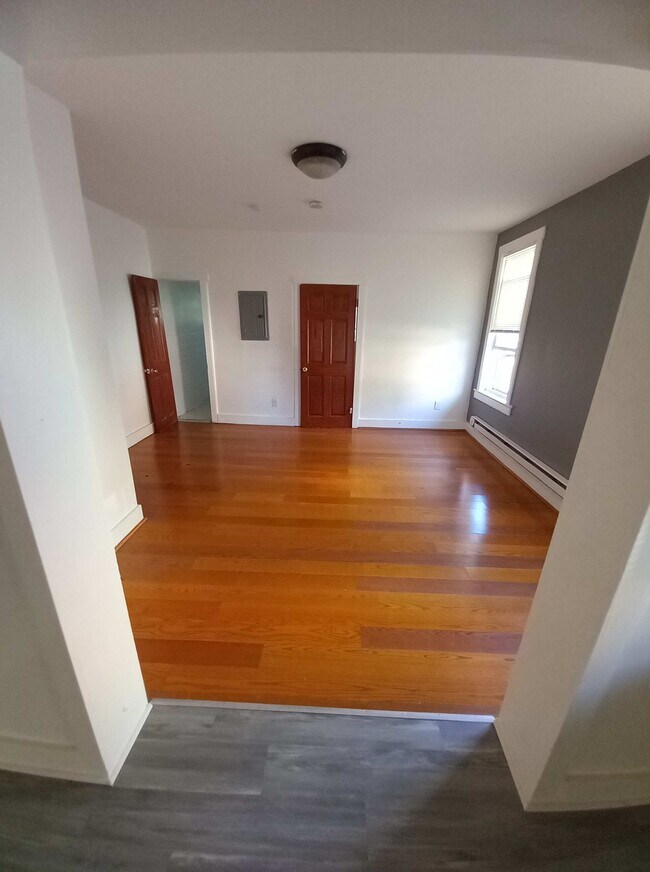 Living / Dining - 1637 S 59th St
