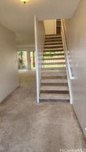 Building Photo - 444 Lunalilo Home Rd