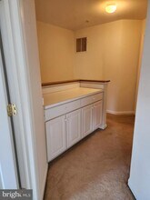 Building Photo - 507 Sylvan Ct