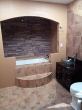 Building Photo - 14656 La Maida St