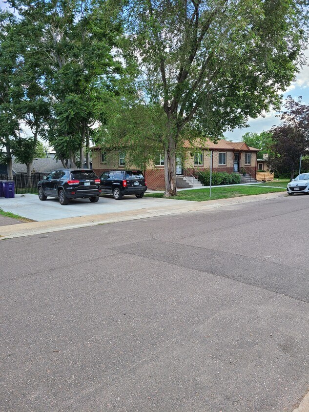 Primary Photo - 2490 Winona Ct