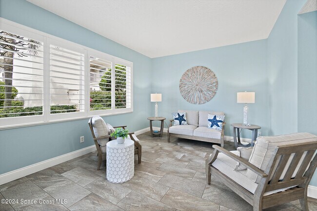 Foto del edificio - 8700 Ridgewood Ave