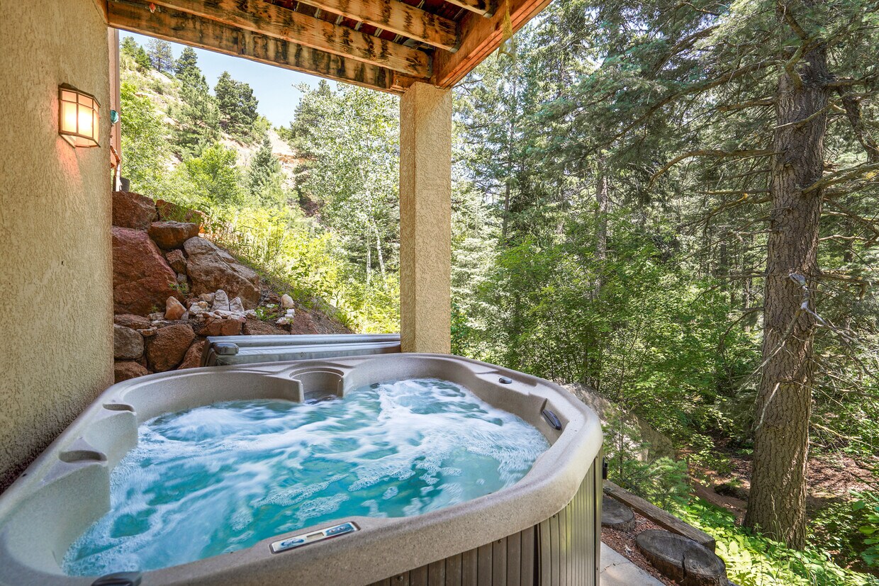 Photo - 4775 Neeper Valley Rd (Manitou Springs, CO)
