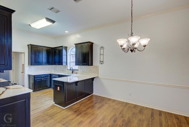 Foto del edificio - 1537 Nottoway Pl