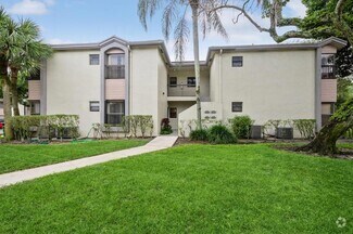 Building Photo - 4485 Carambola Cir S