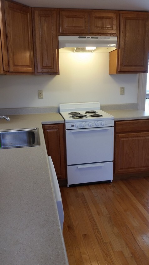 Primary Photo - 111 N Winooski Ave