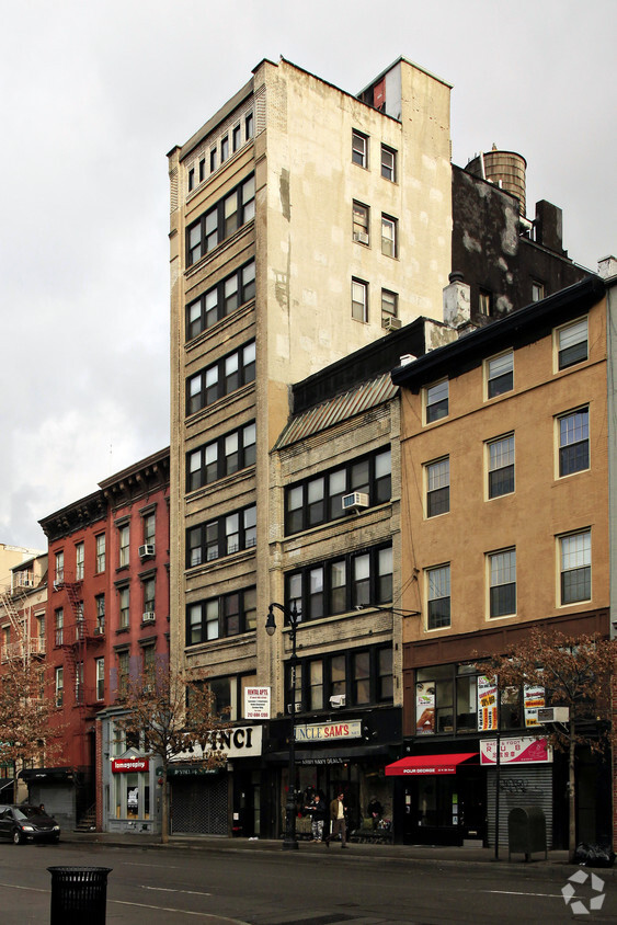 Foto principal - 37 West 8th Street