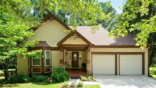 Photo - 3920 East Meadow Drive House