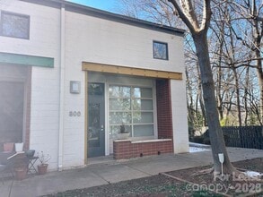 Building Photo - 800 Academy St