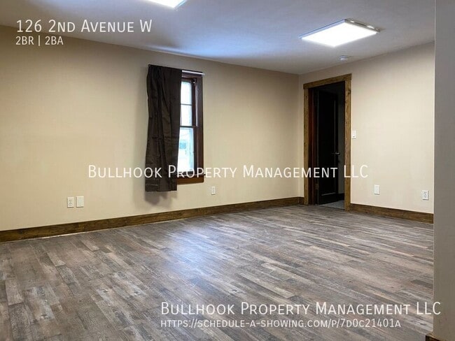 Building Photo - 126 2nd Ave W