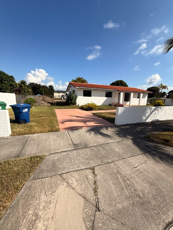 Photo - 17855 SW 105th Ave House