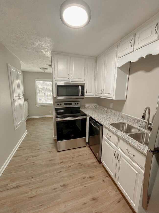Foto del edificio - 1620 Purcell Rd
