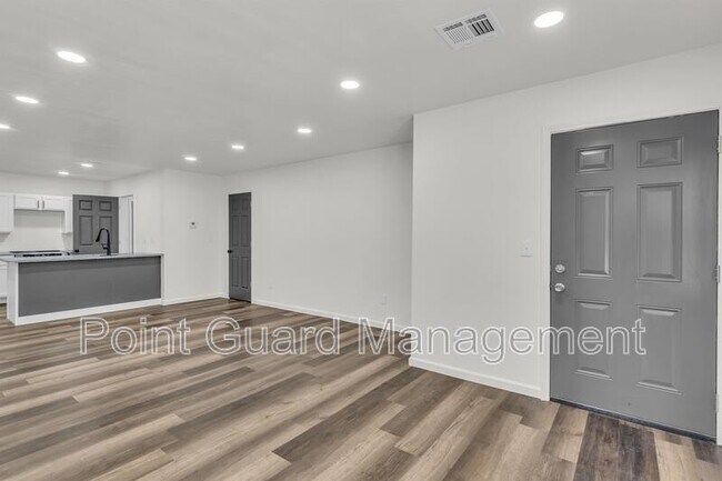Foto del edificio - 321 W South Ave