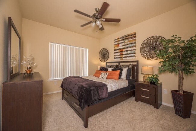 Building Photo - Sonterra at Buckingham