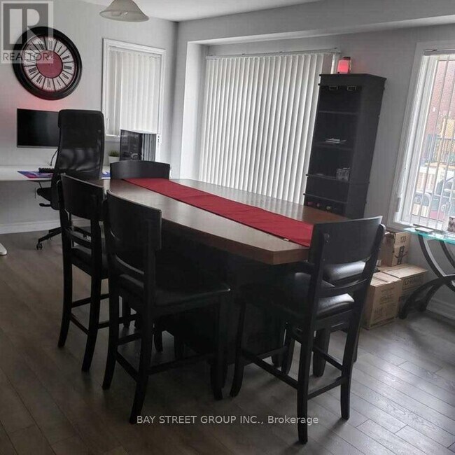 Building Photo - 1574 Farmstead Dr