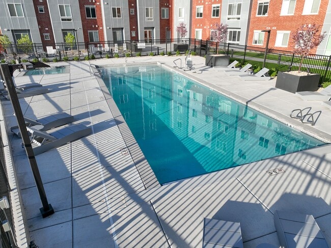 Building Photo - Canyon Vista Apartments