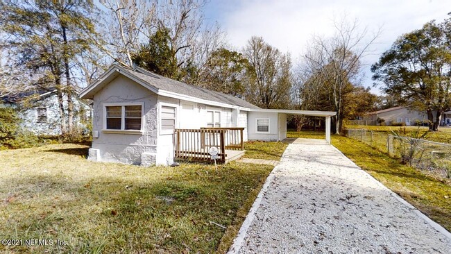 Building Photo - 1021 Woodstock Ave
