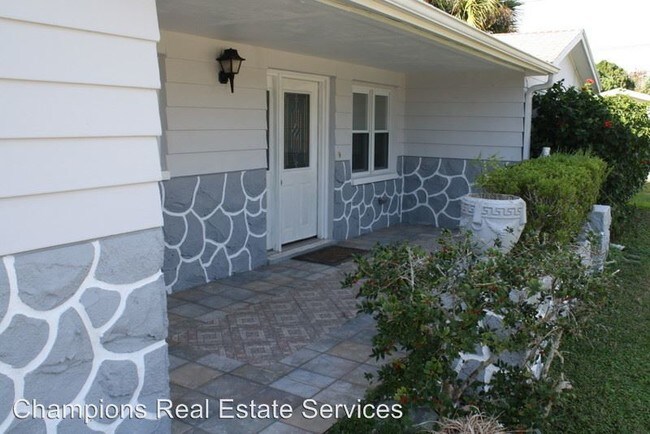 Building Photo - 6308 Gainsboro Dr