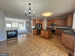 Building Photo - 67 Pike Pl