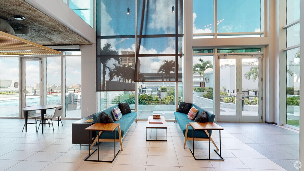 Photo - The Henry Apartments