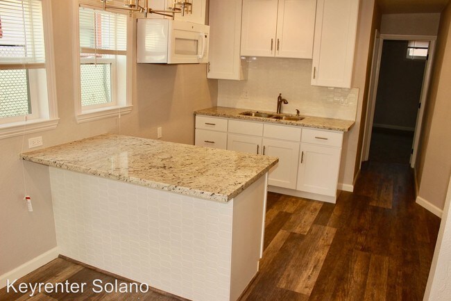Building Photo - 1 br, 1 bath House - 620 Porter Street #3