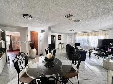 Foto del edificio - 1465 SW 28th Way