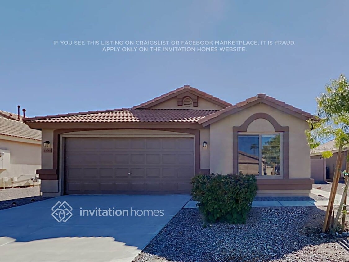 Foto principal - 13185 W Mauna Loa Ln