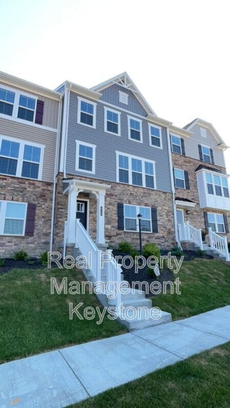 Building Photo - 414 Nolan Cir