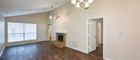 Foto del edificio - 2704 St George Pl