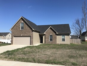 Building Photo - 3344 Cornerstone Dr
