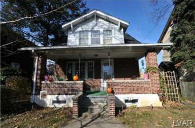 Primary Photo - 504 Prospect Ave