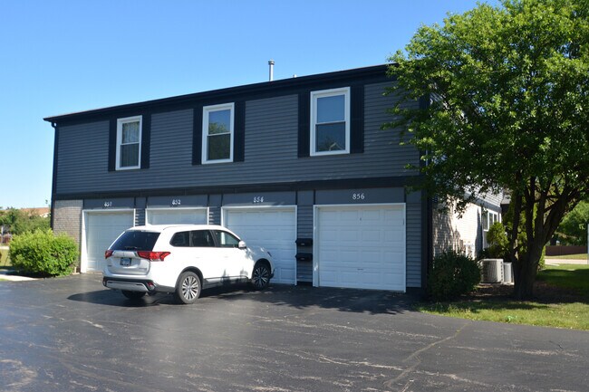 Foto del edificio - 856 Inverrary Ln