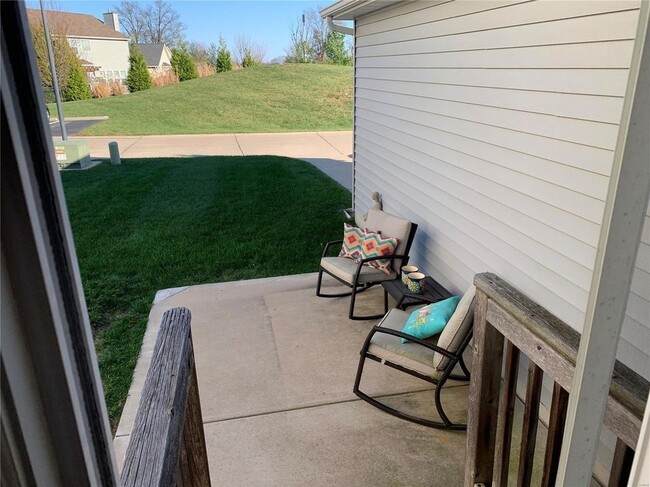 Outdoor Patio - 205 Countryshire Dr