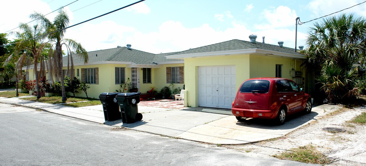 Foto del edificio - 1131 N Federal Hwy