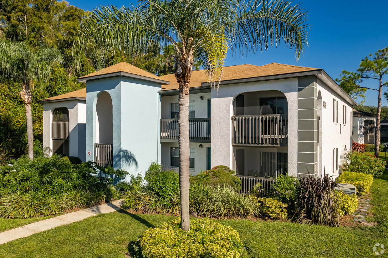 4123 Vista Verde Dr New Port Richey, FL - Riverside Villas