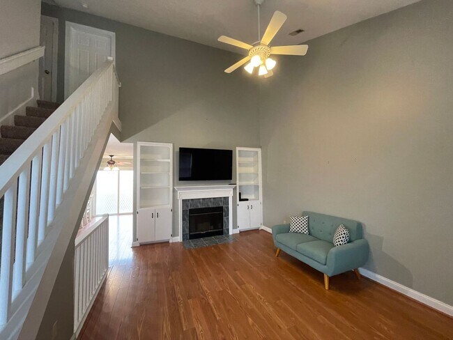 Foto del edificio - Christiansburg, 3 BR / 2.5 BA Available