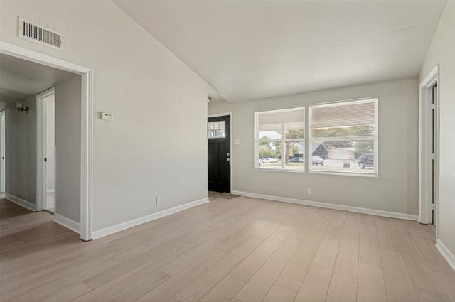 Foto del edificio - 3221 Ridgeview Cir