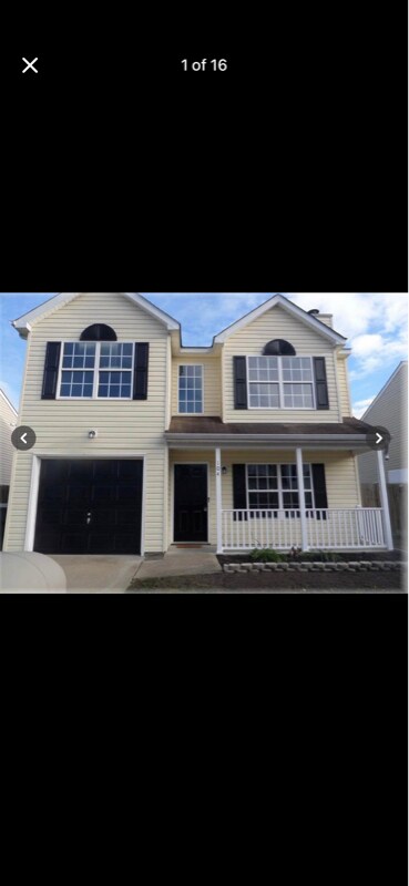 Building Photo - 104 Leeds Way