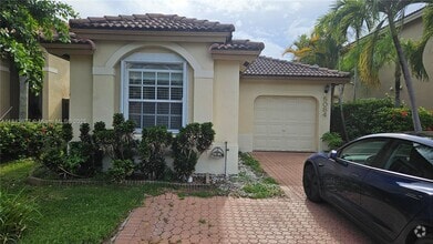Building Photo - 5084 NW 112th Ct