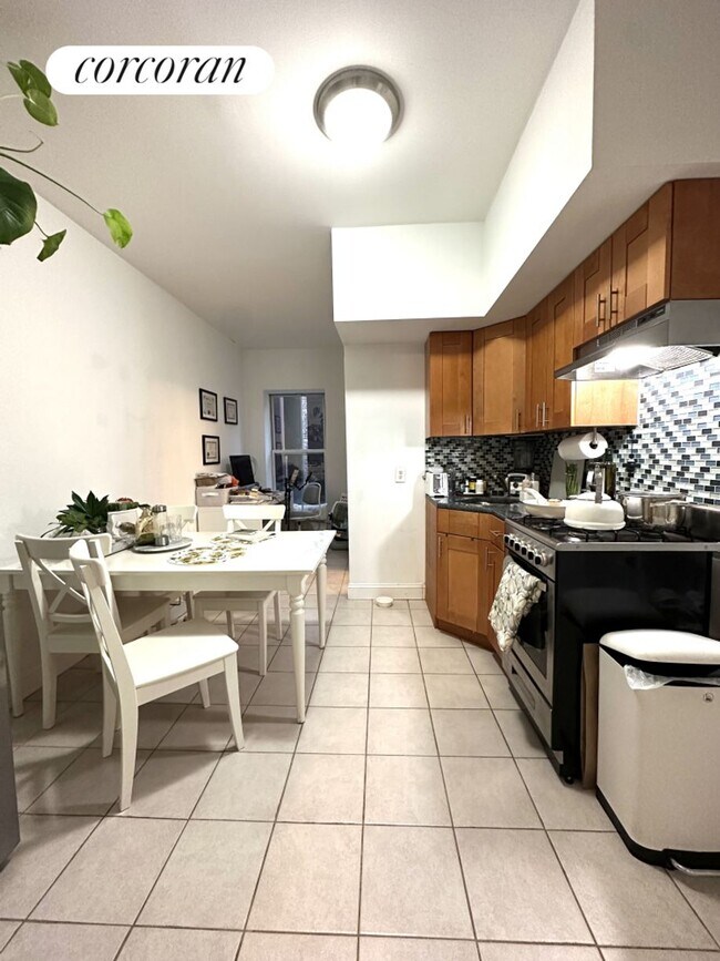 Building Photo - 359 W 53rd St