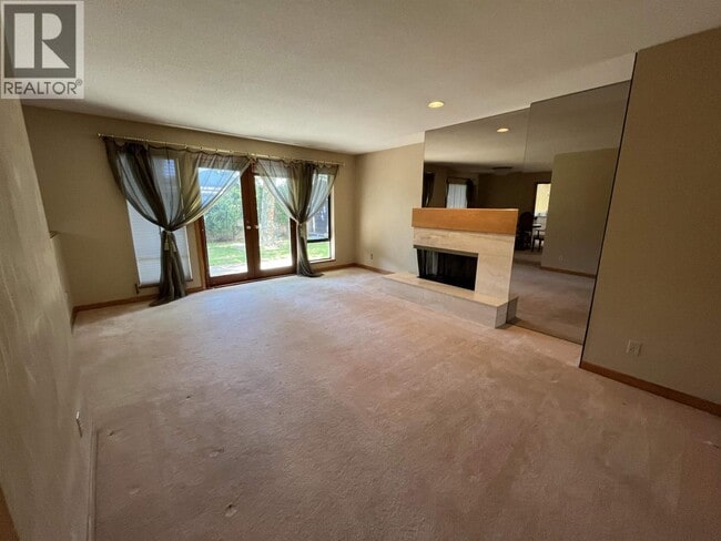 Building Photo - 9839 Waller Ct